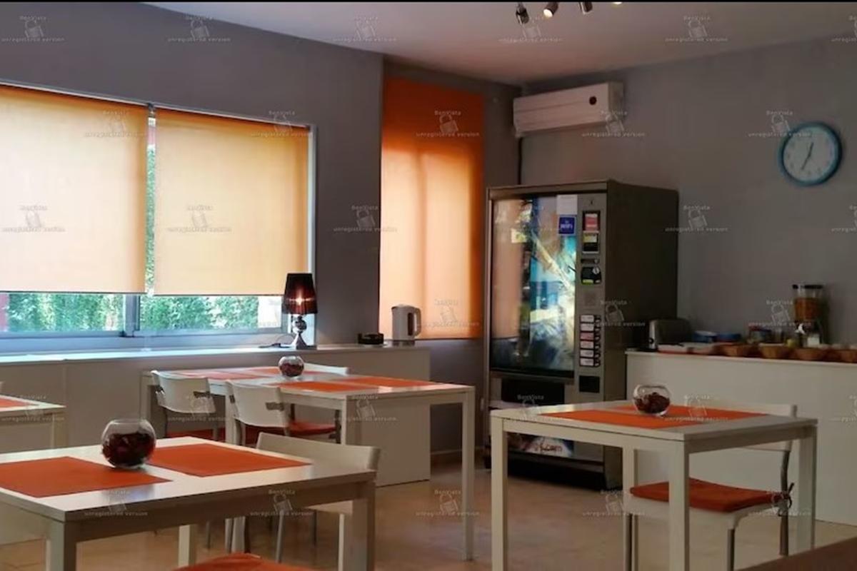 Hostal Aravaca Garden Madrid Ngoại thất bức ảnh